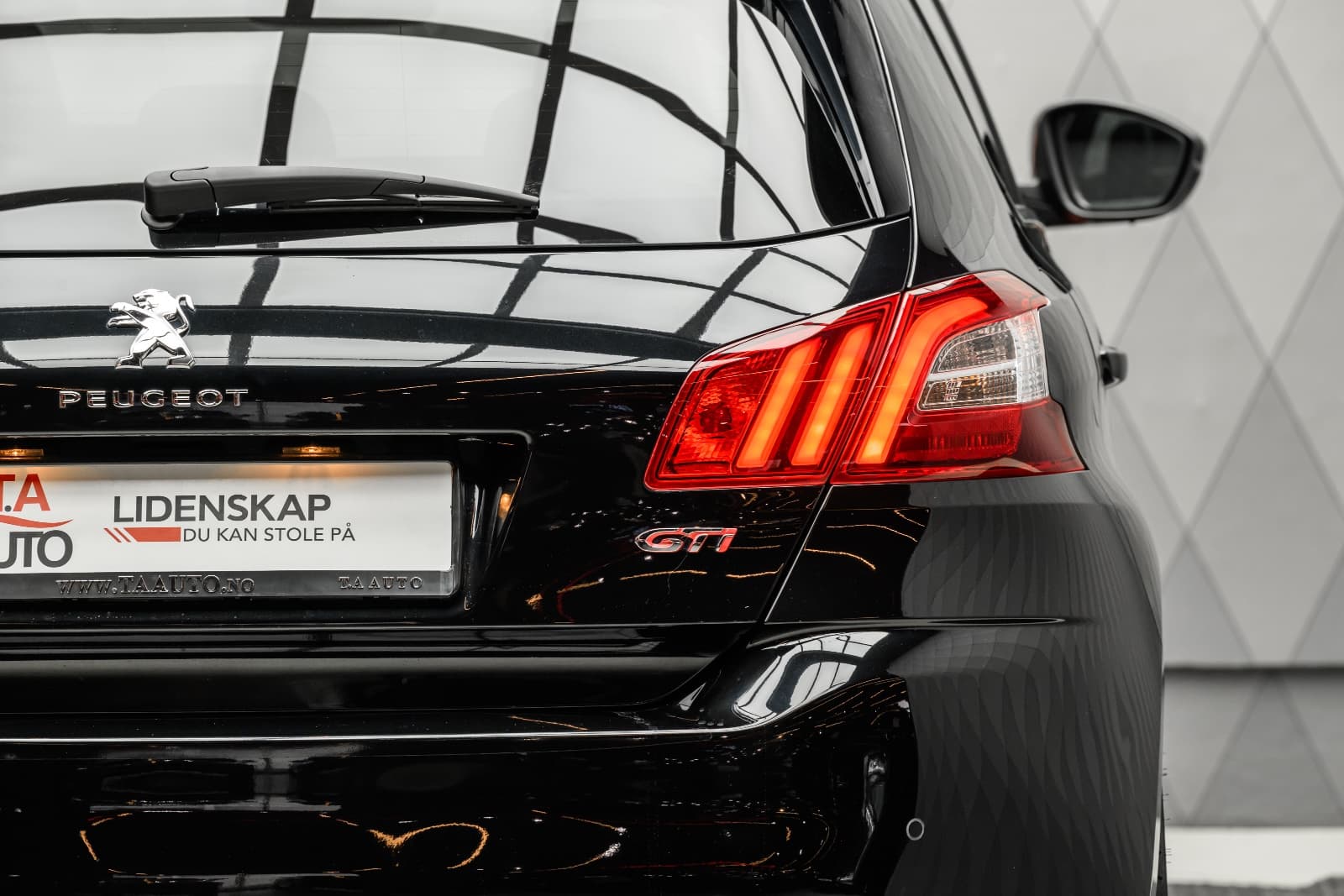 Peugeot 308 - bilde 9