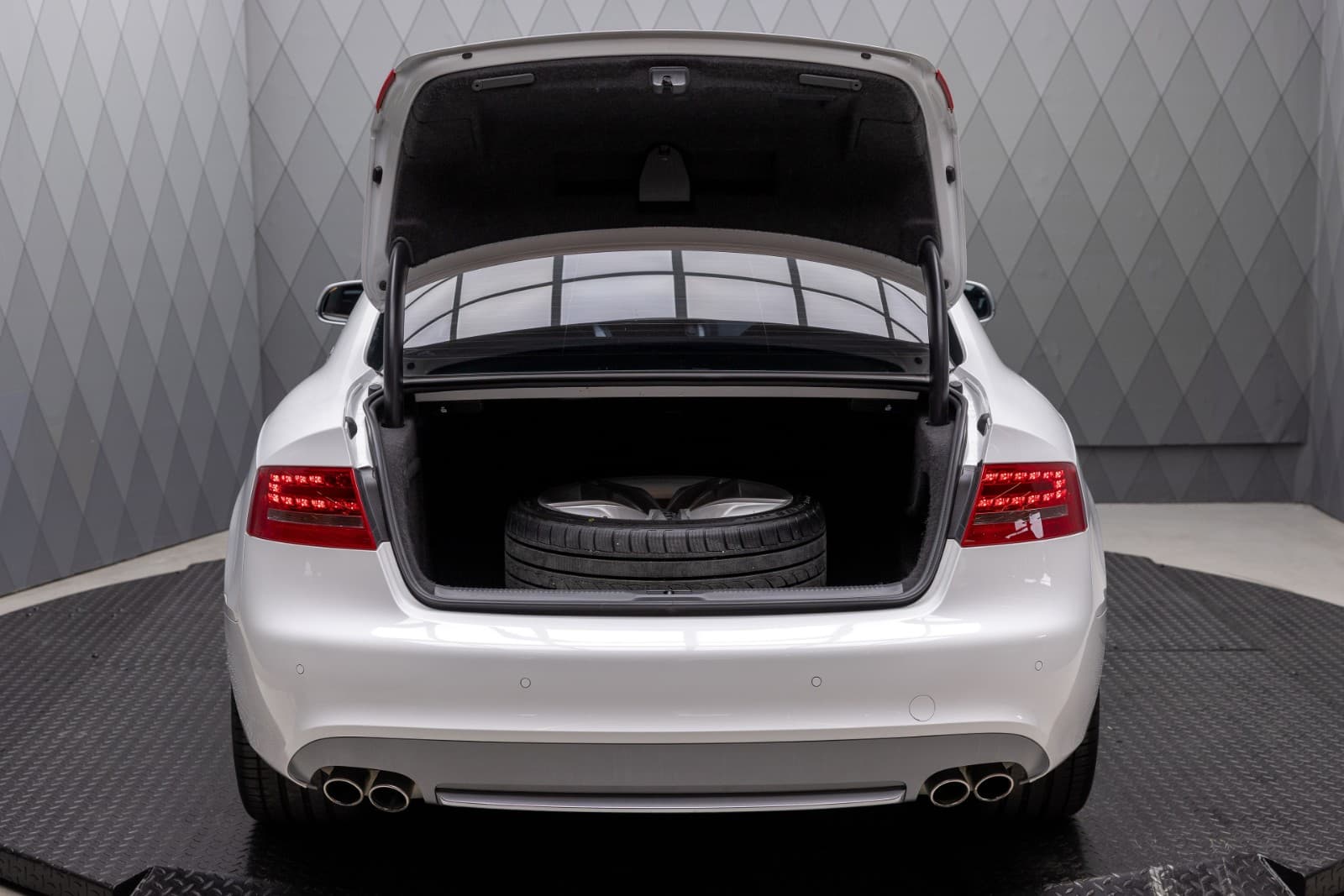 Audi S5 - bilde 11