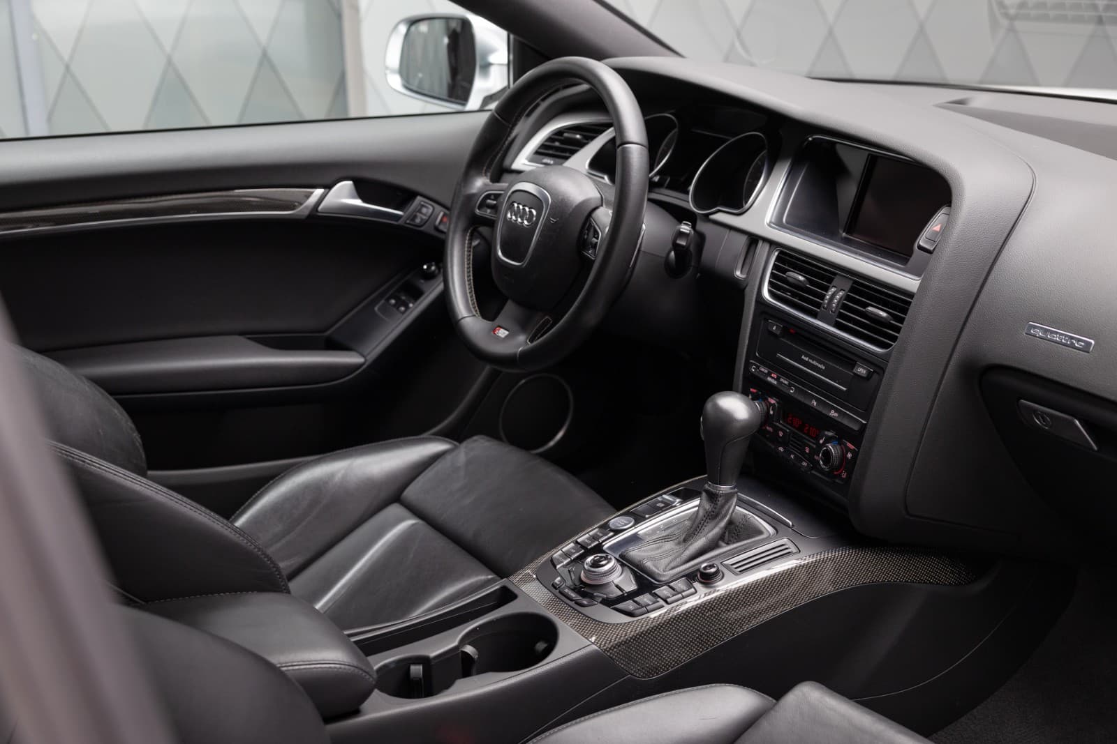 Audi S5 - bilde 38