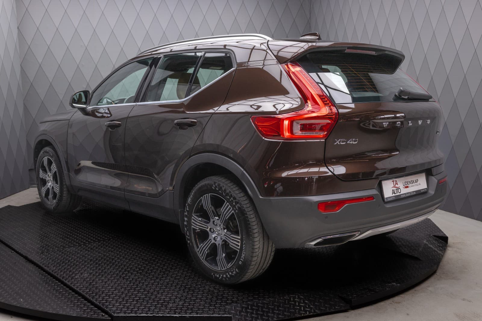 Volvo XC 40 - bilde 1