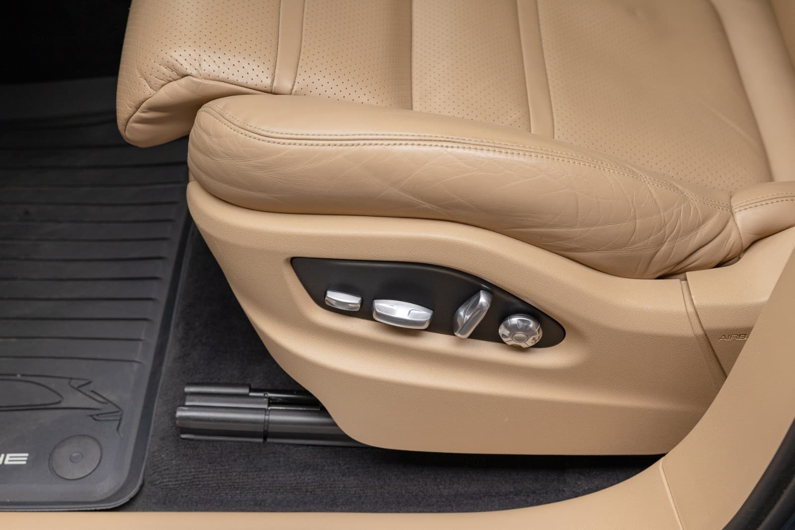 Porsche Cayenne - bilde 18
