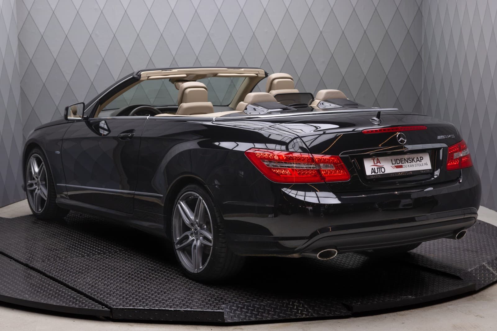 Mercedes-Benz E-Klasse - bilde 1