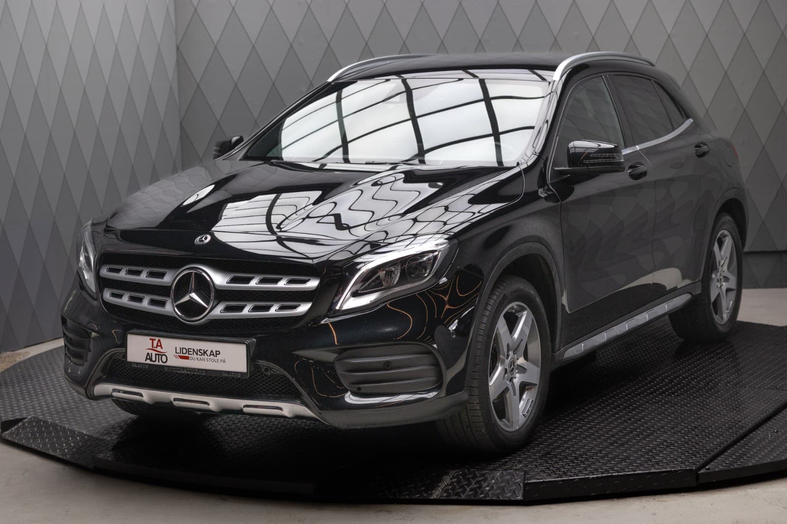 Mercedes-Benz GLA - bilde 3