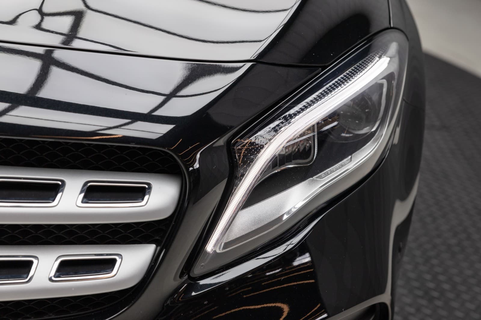 Mercedes-Benz GLA - bilde 4