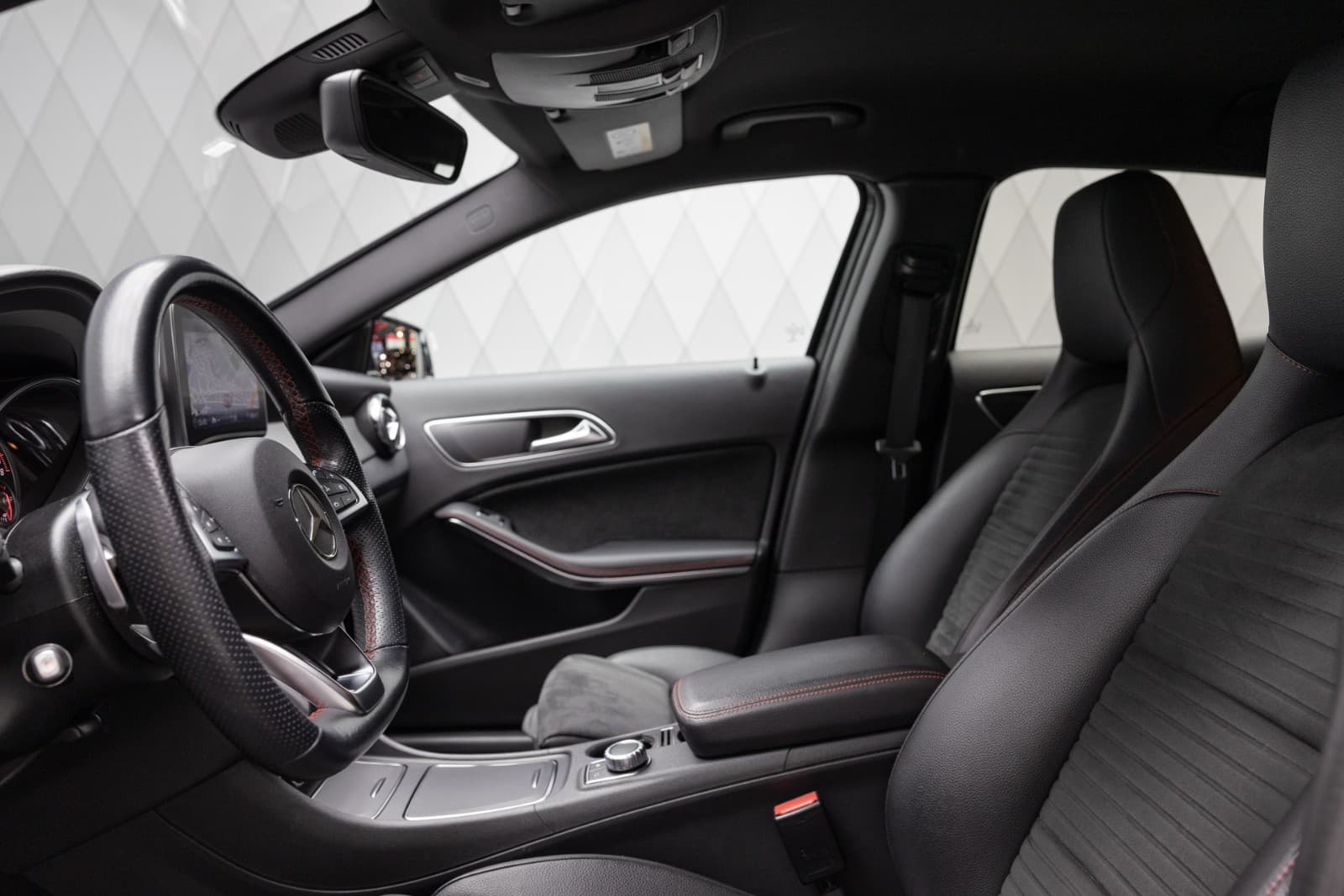 Mercedes-Benz GLA - bilde 17