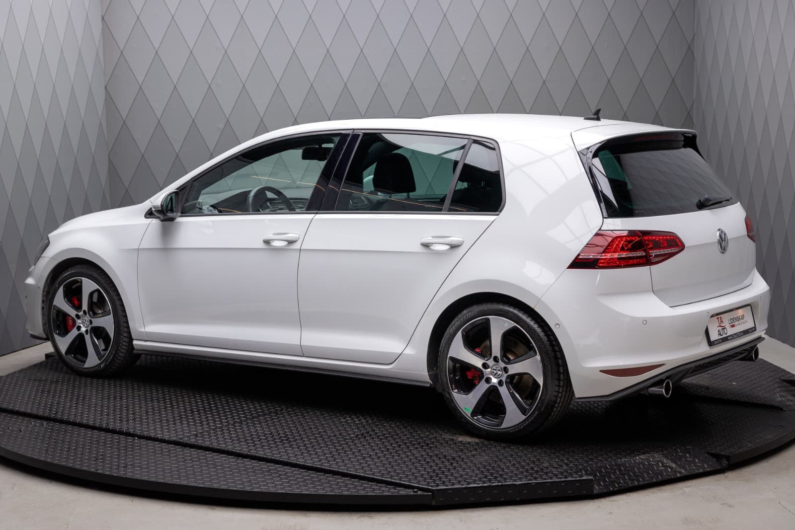 Volkswagen Golf - bilde 9