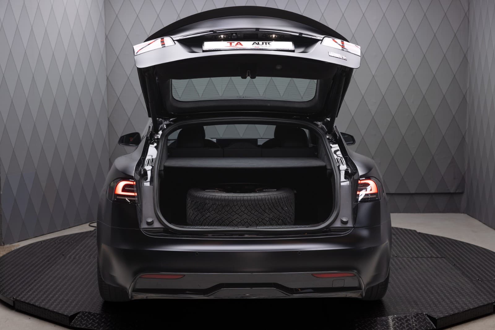 Tesla Model S - bilde 12