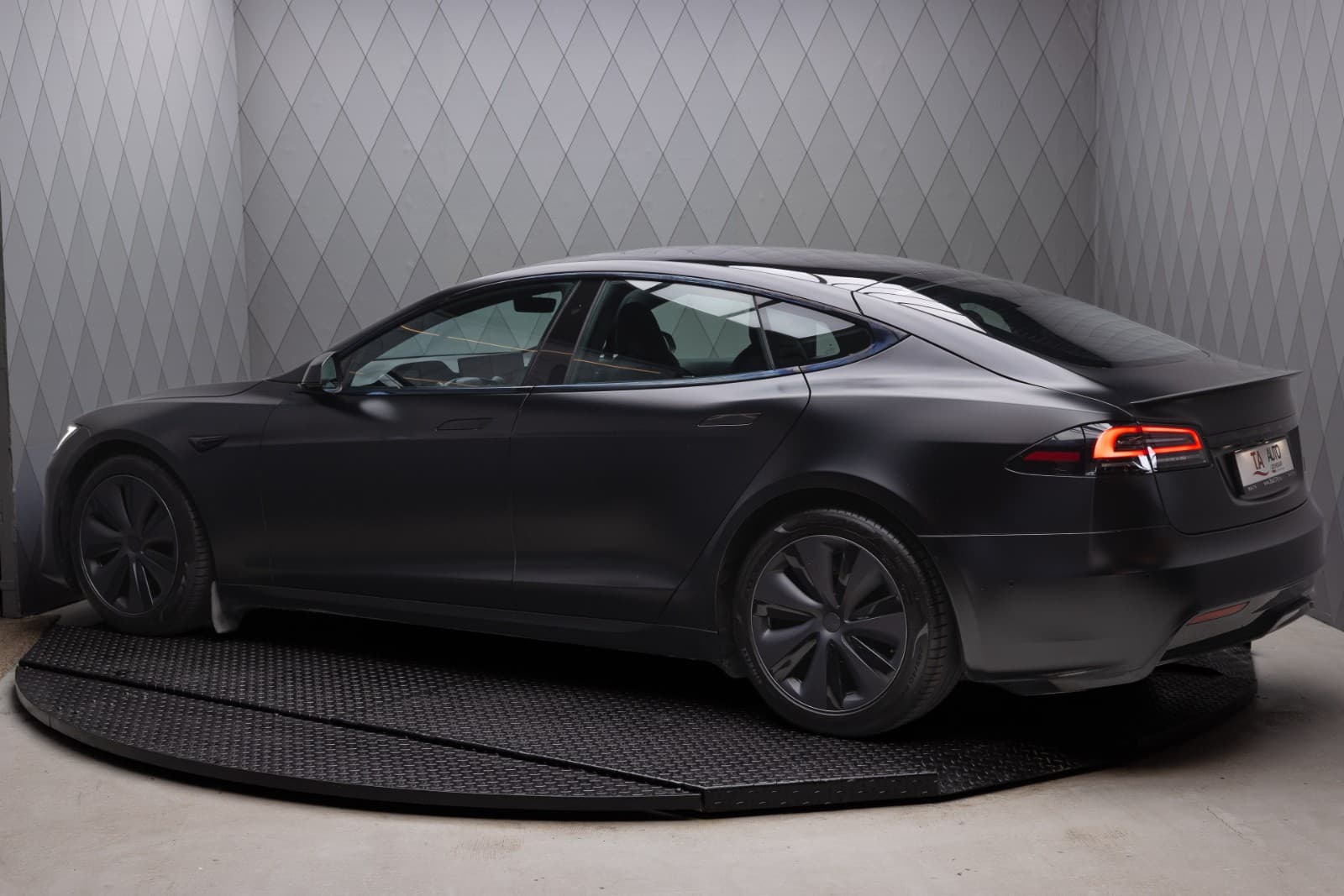 Tesla Model S - bilde 9
