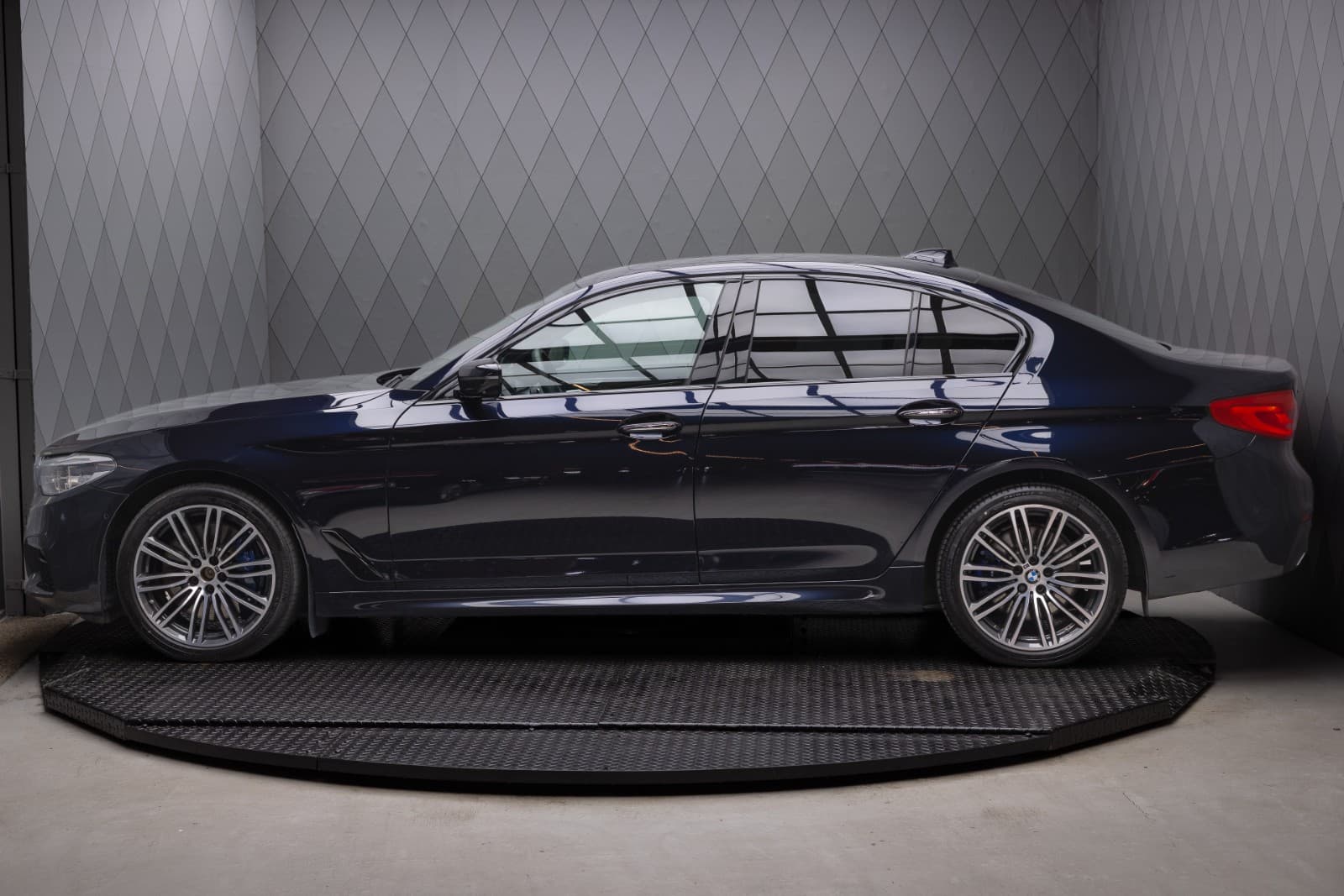 BMW 5-serie - bilde 9