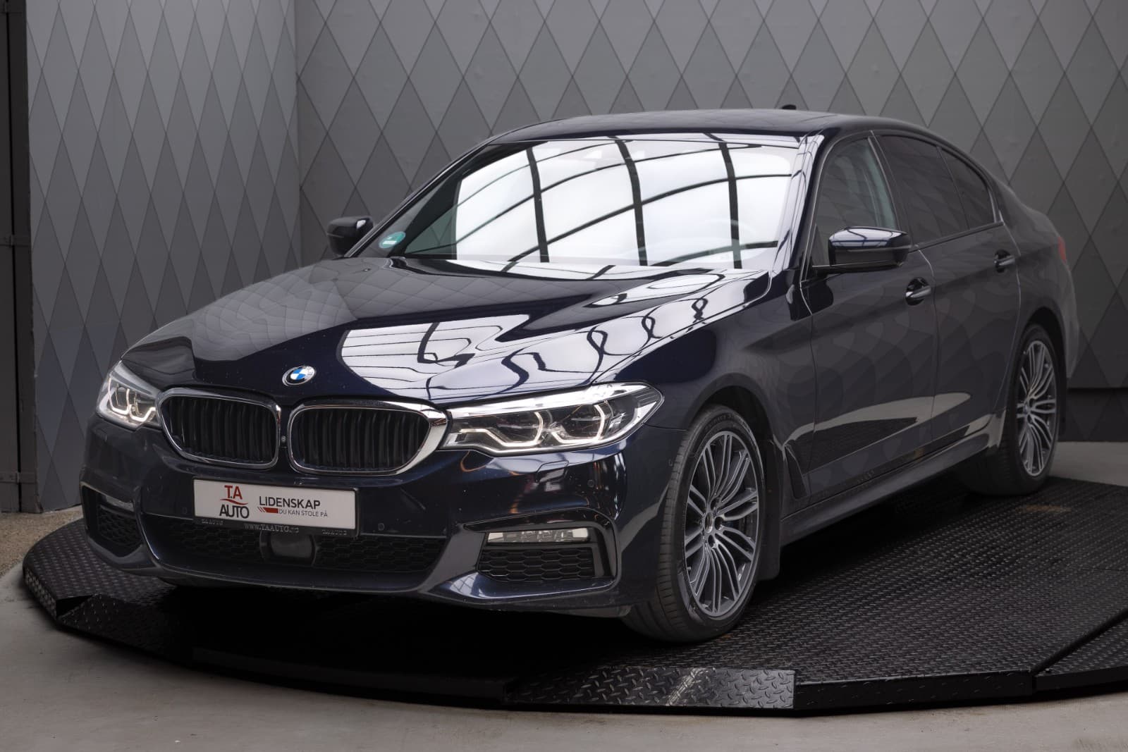 BMW 5-serie - bilde 3