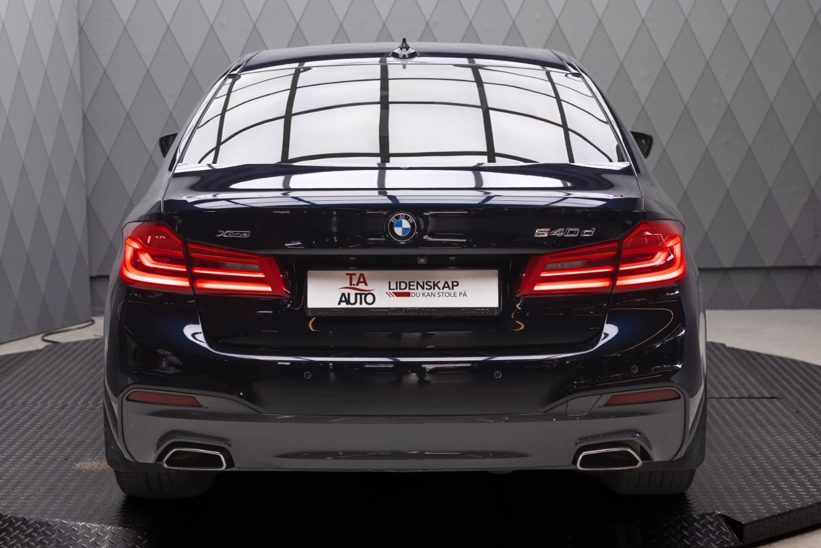 BMW 5-serie - bilde 7