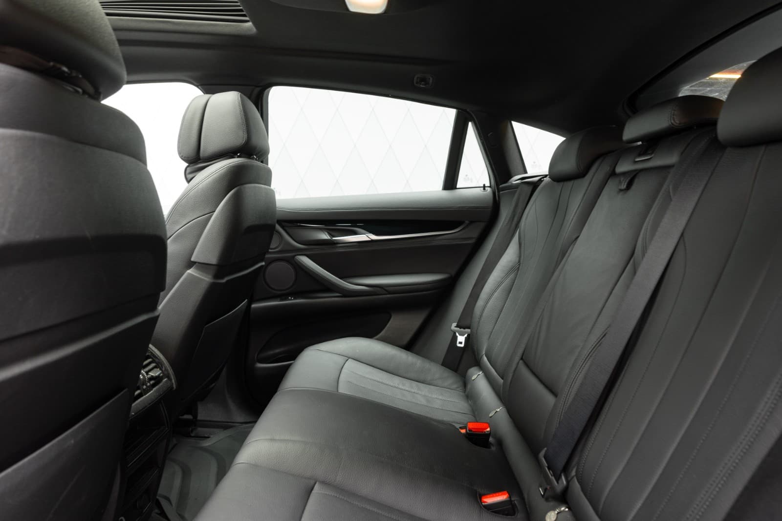 BMW X6 - bilde 36