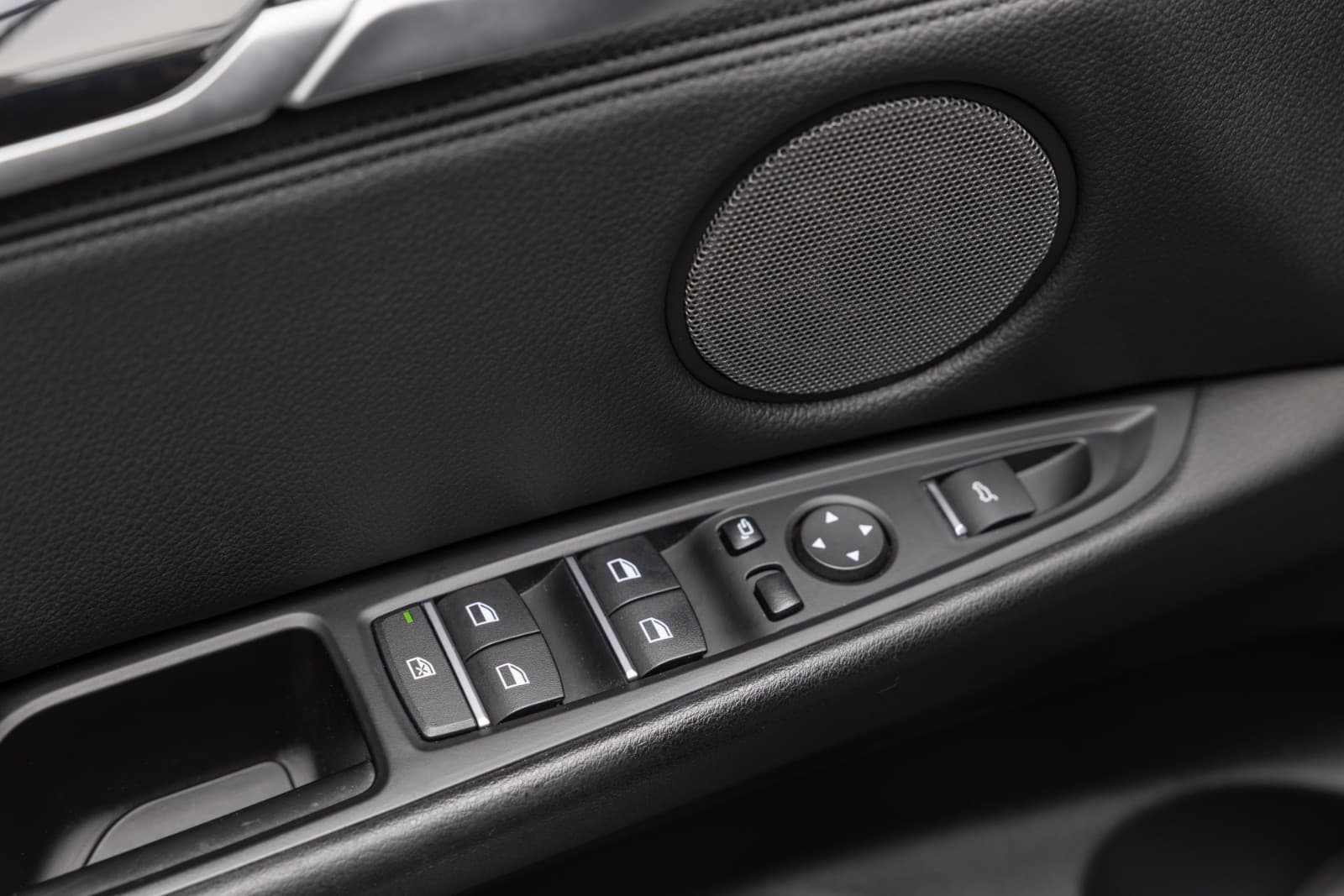 BMW X6 - bilde 15