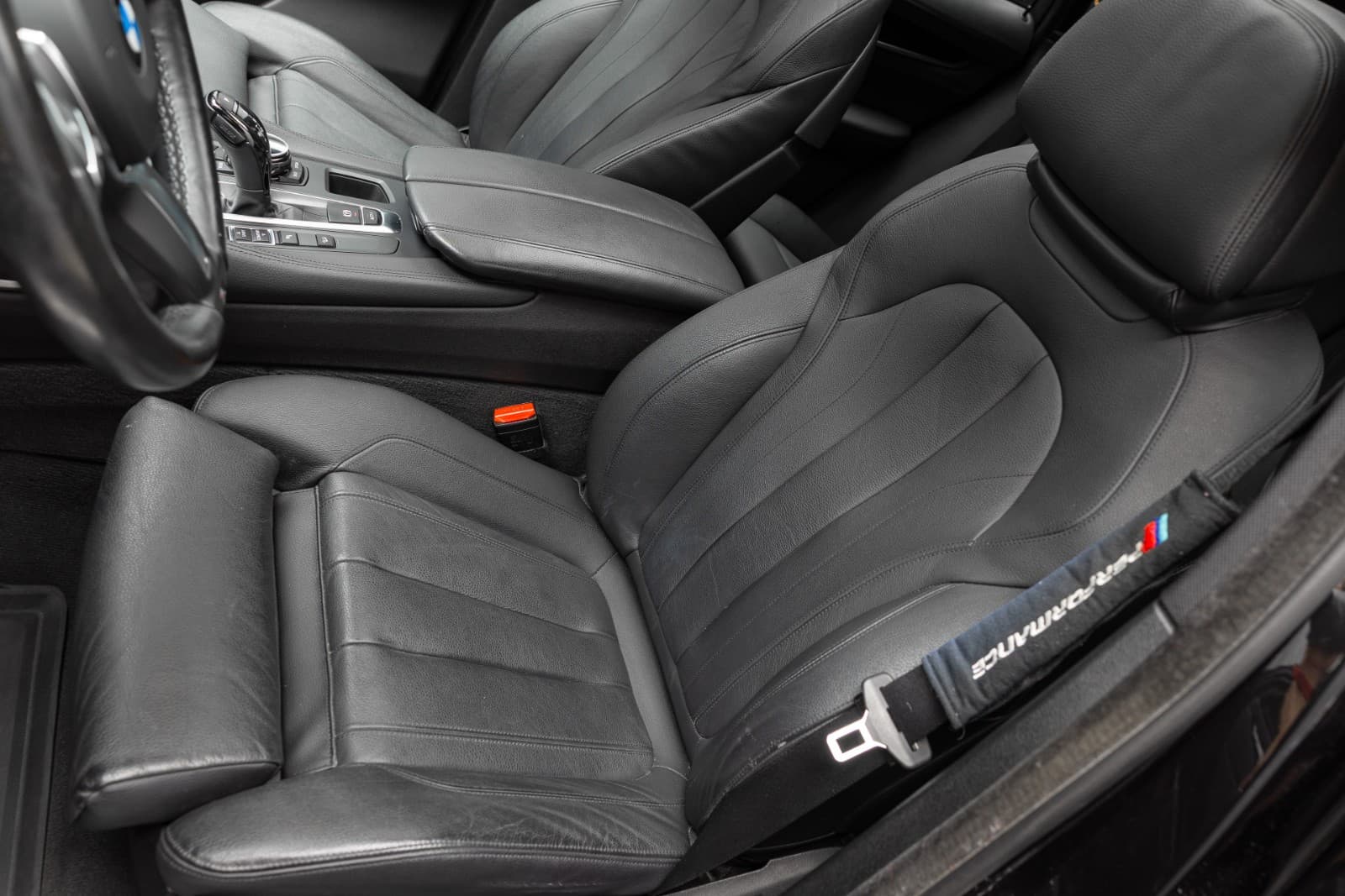 BMW X6 - bilde 23
