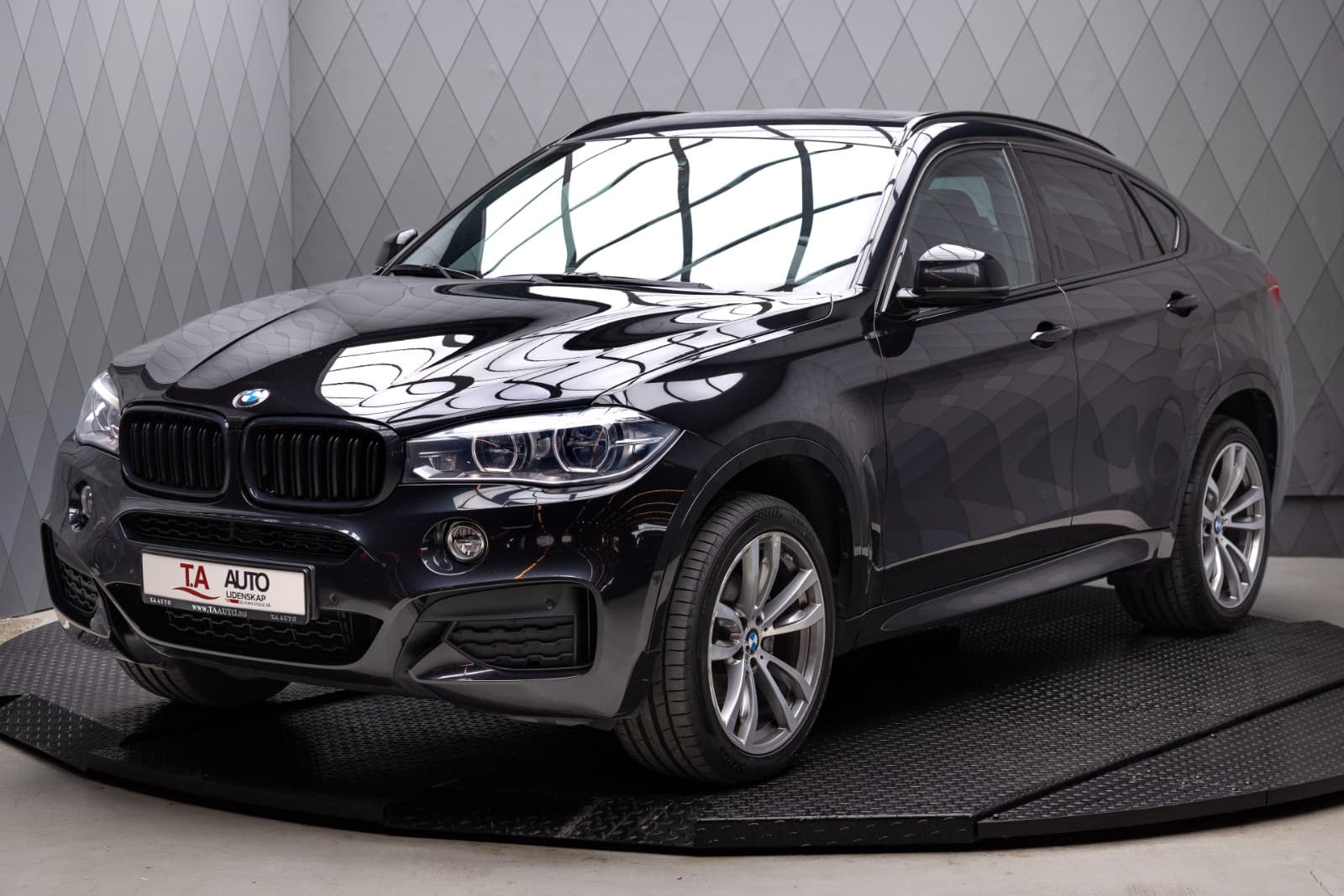 BMW X6 - bilde 3