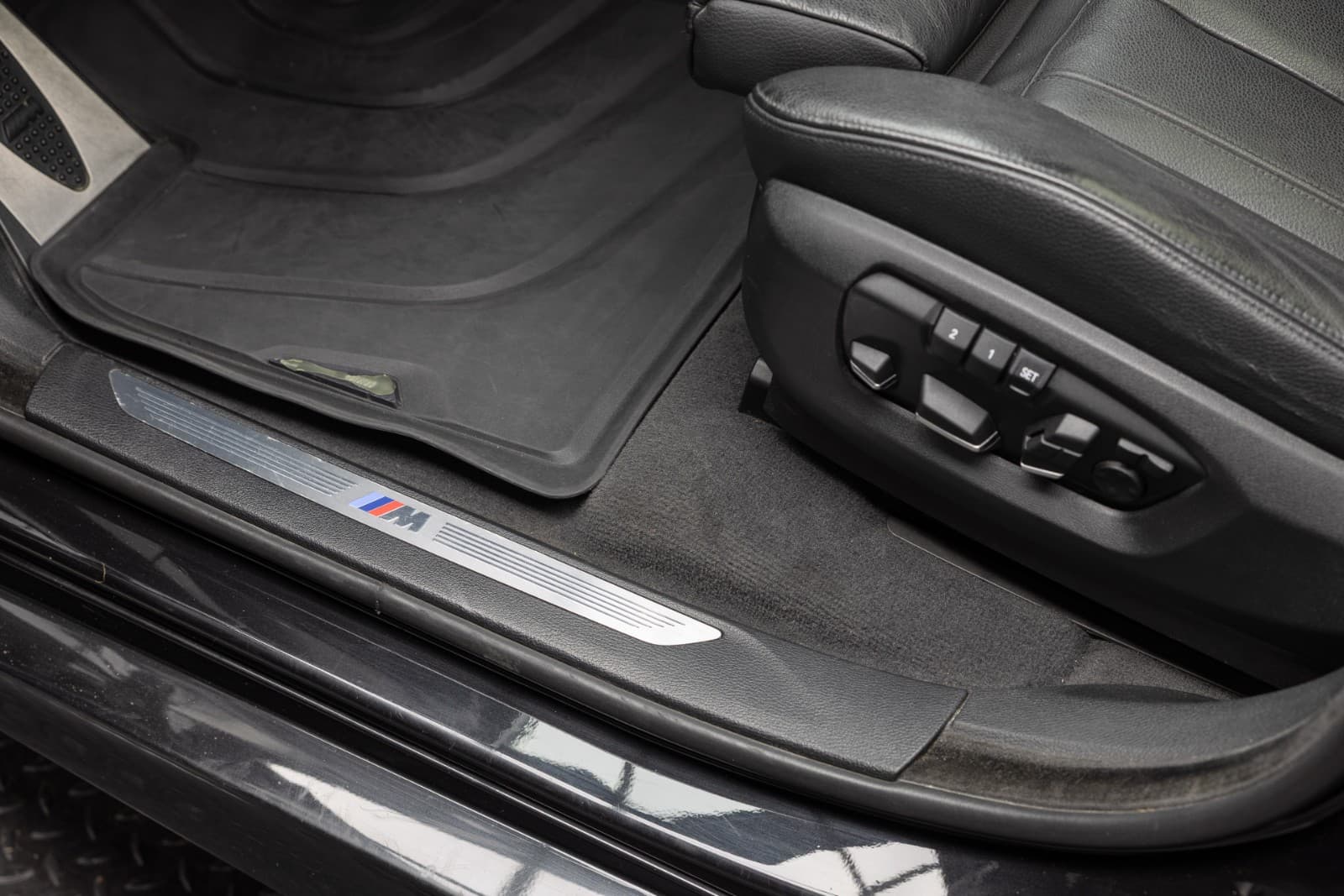BMW X6 - bilde 17