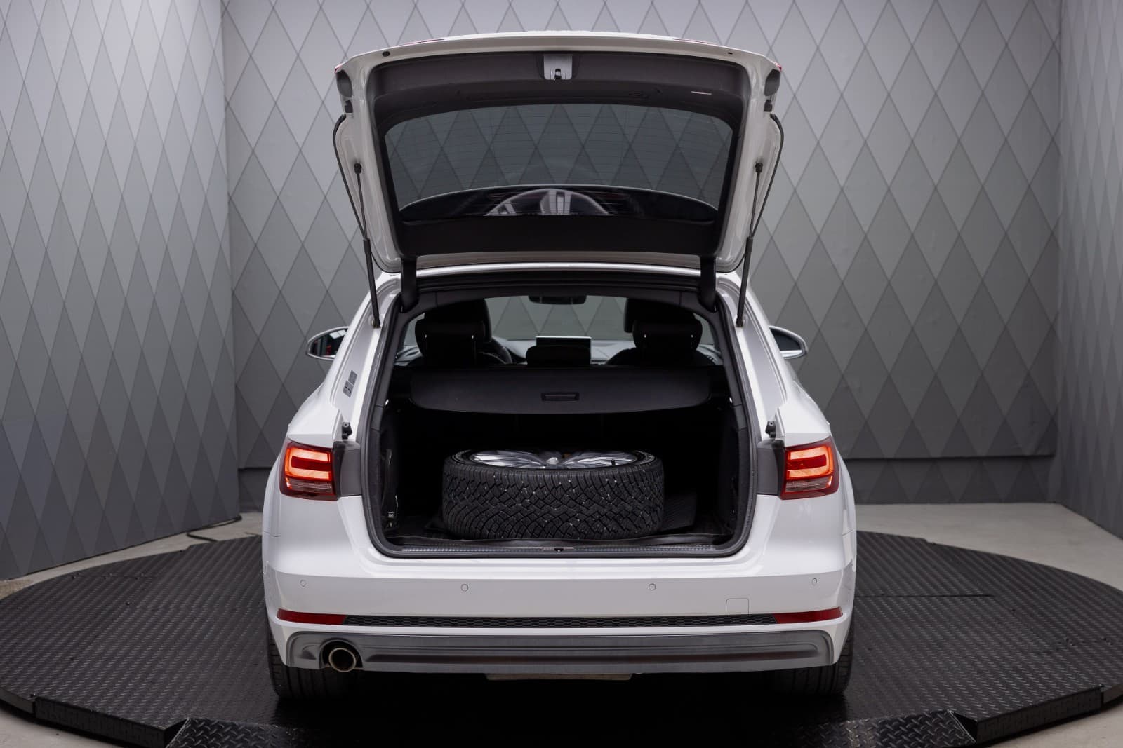 Audi A4 - bilde 10