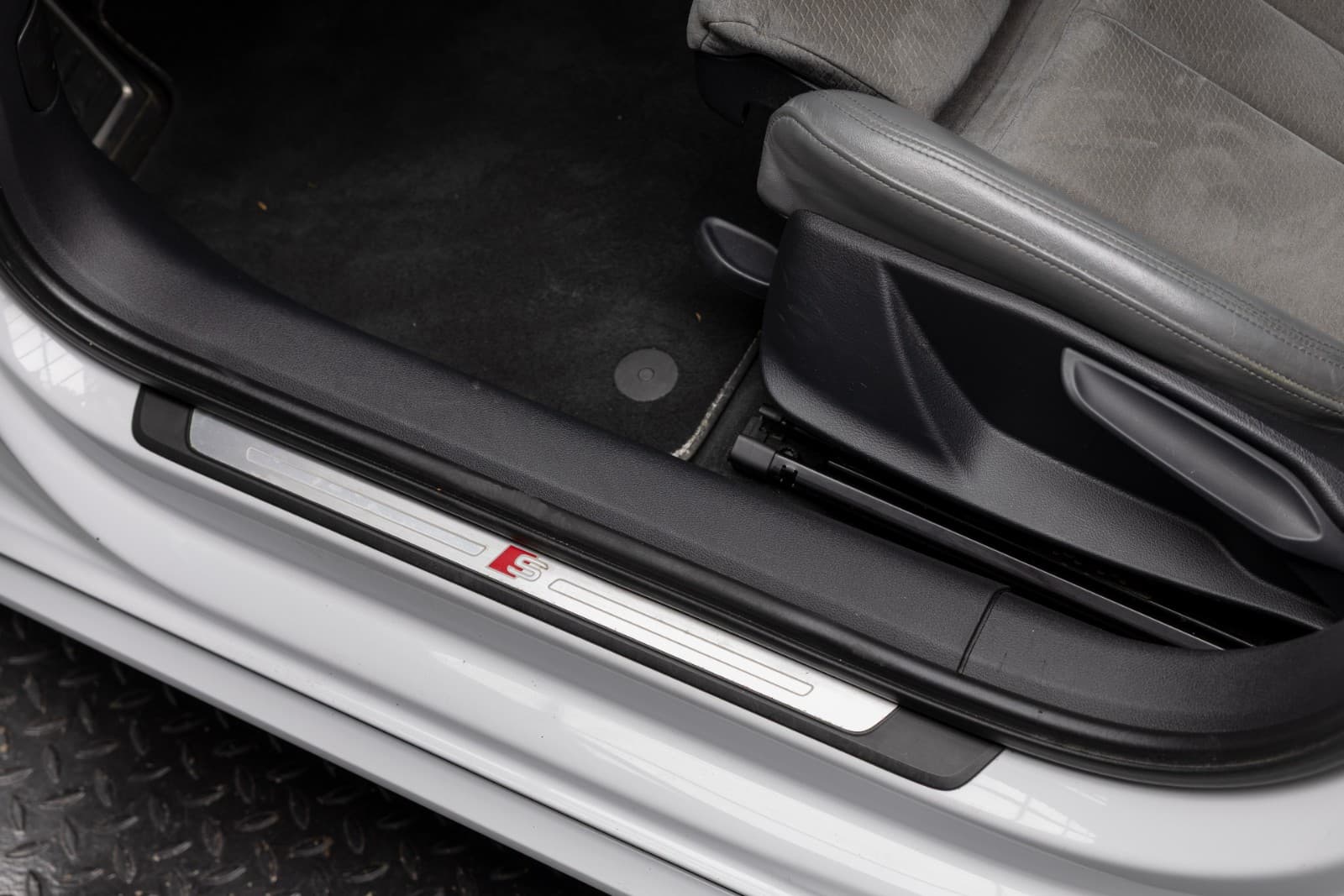 Audi A4 - bilde 14