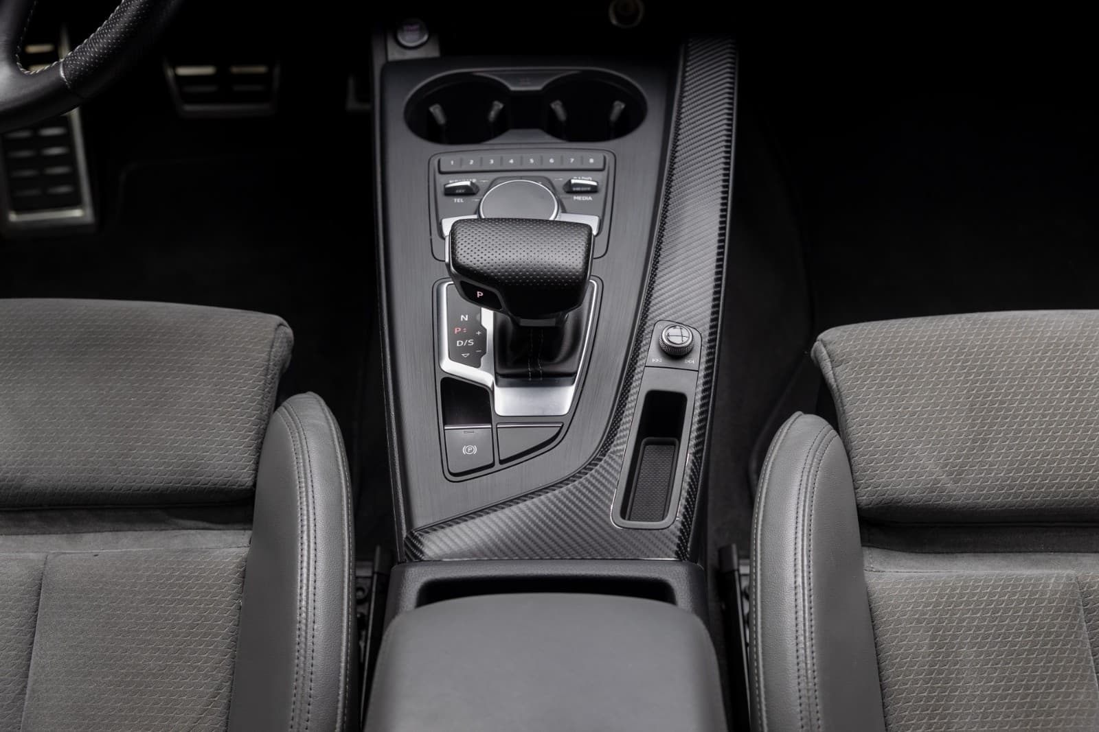 Audi A4 - bilde 22