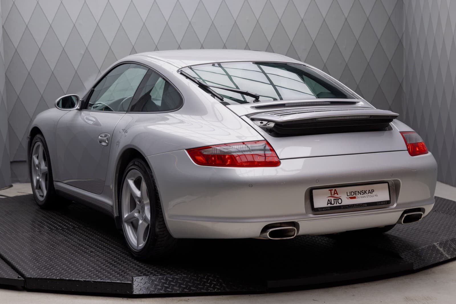 Porsche 911 - bilde 1