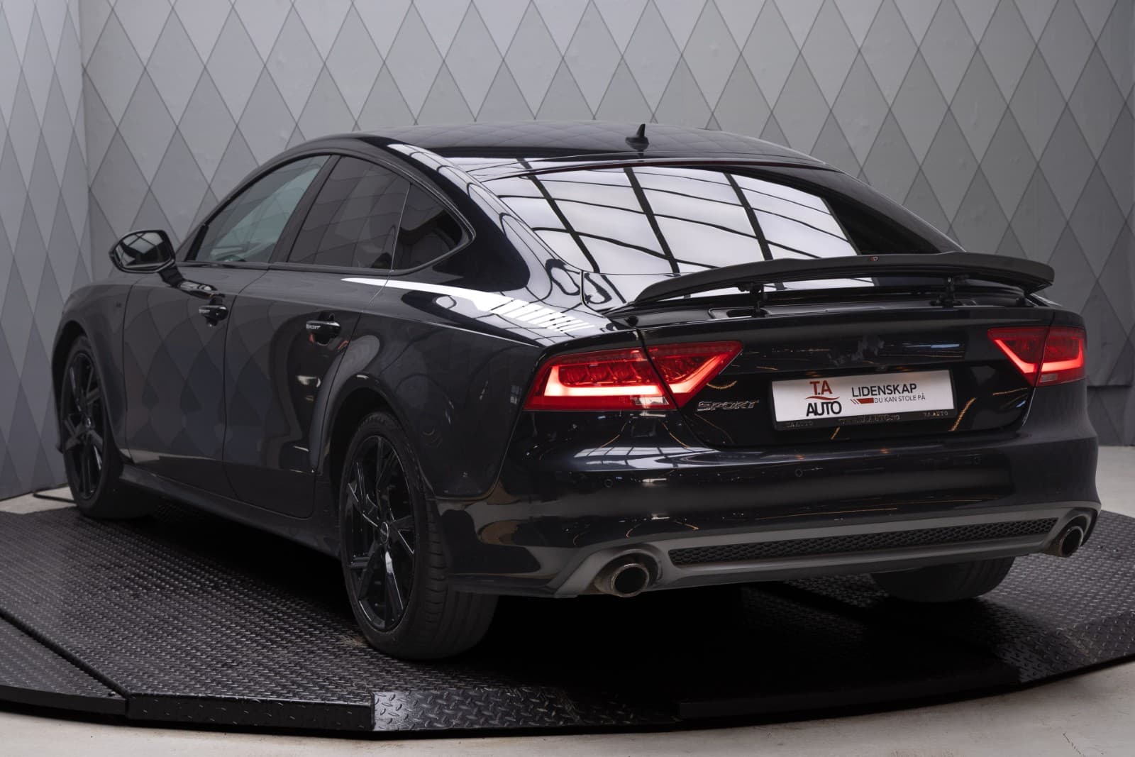 Audi A7 - bilde 1