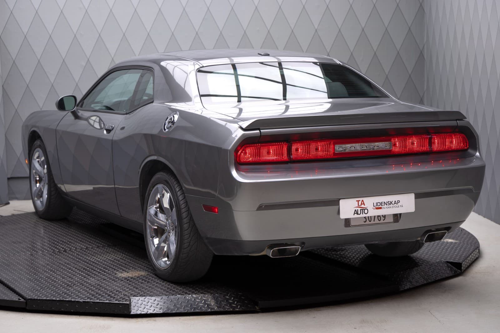 Dodge Challenger - bilde 1