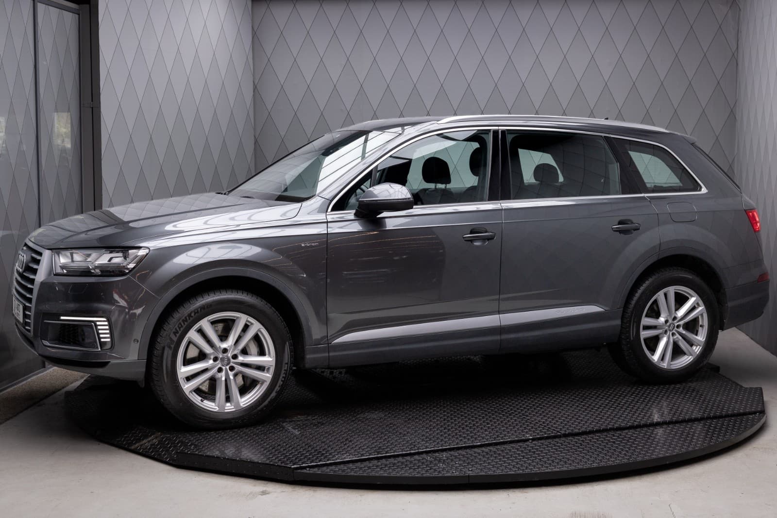 Audi Q7 - bilde 2