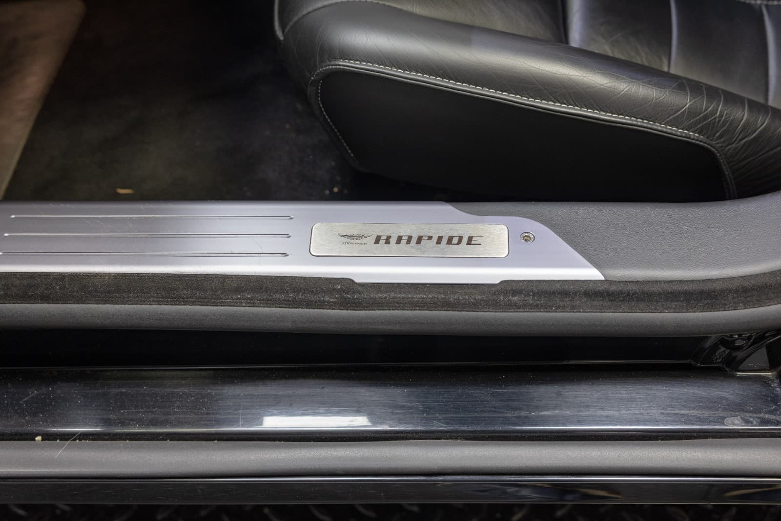 Aston Martin Rapide - bilde 14