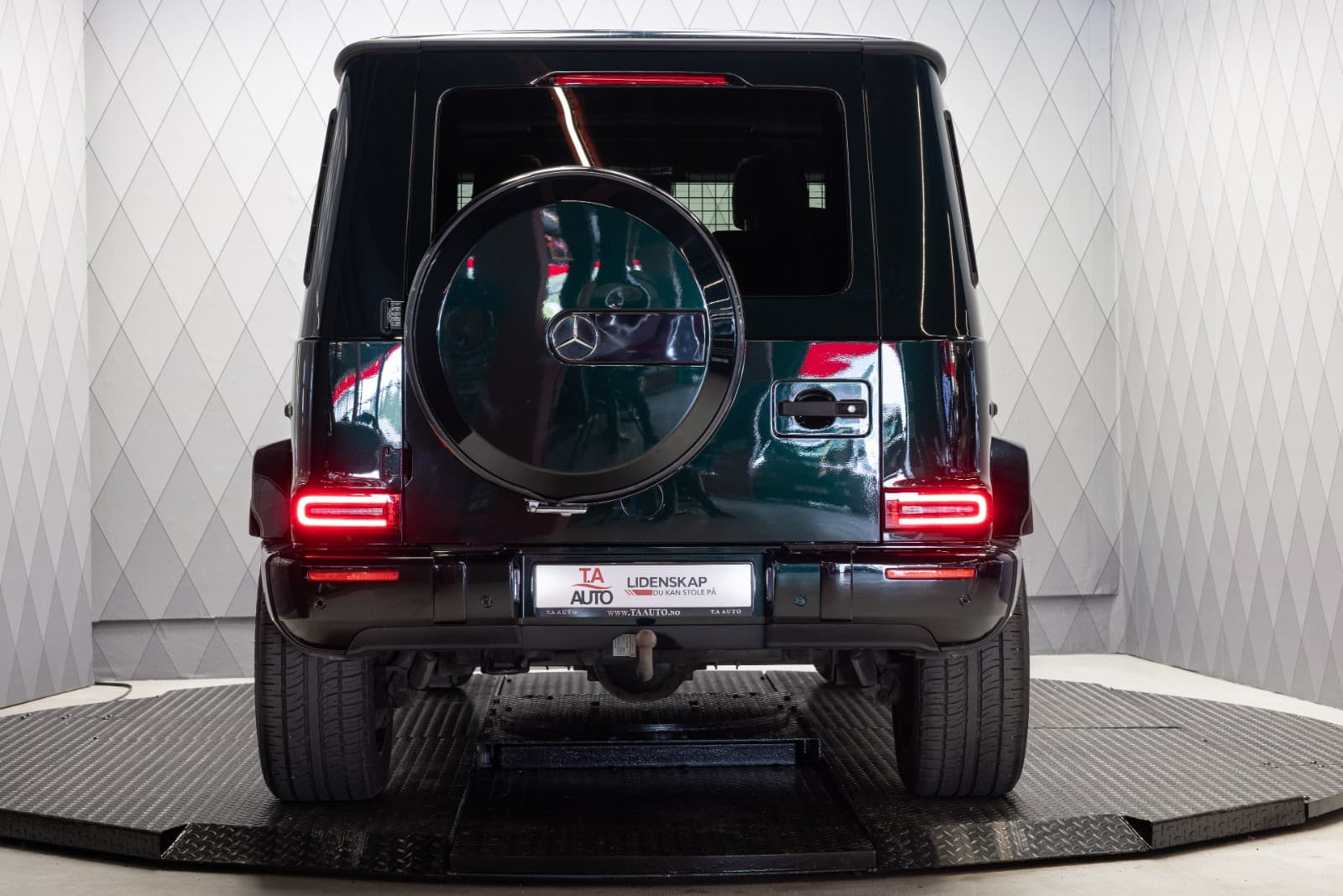 Mercedes-Benz Geländewagen - bilde 4