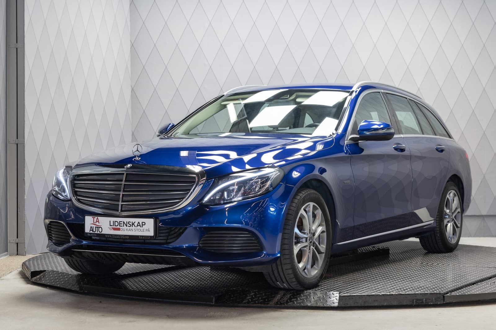 Mercedes-Benz C-Klasse - bilde 2