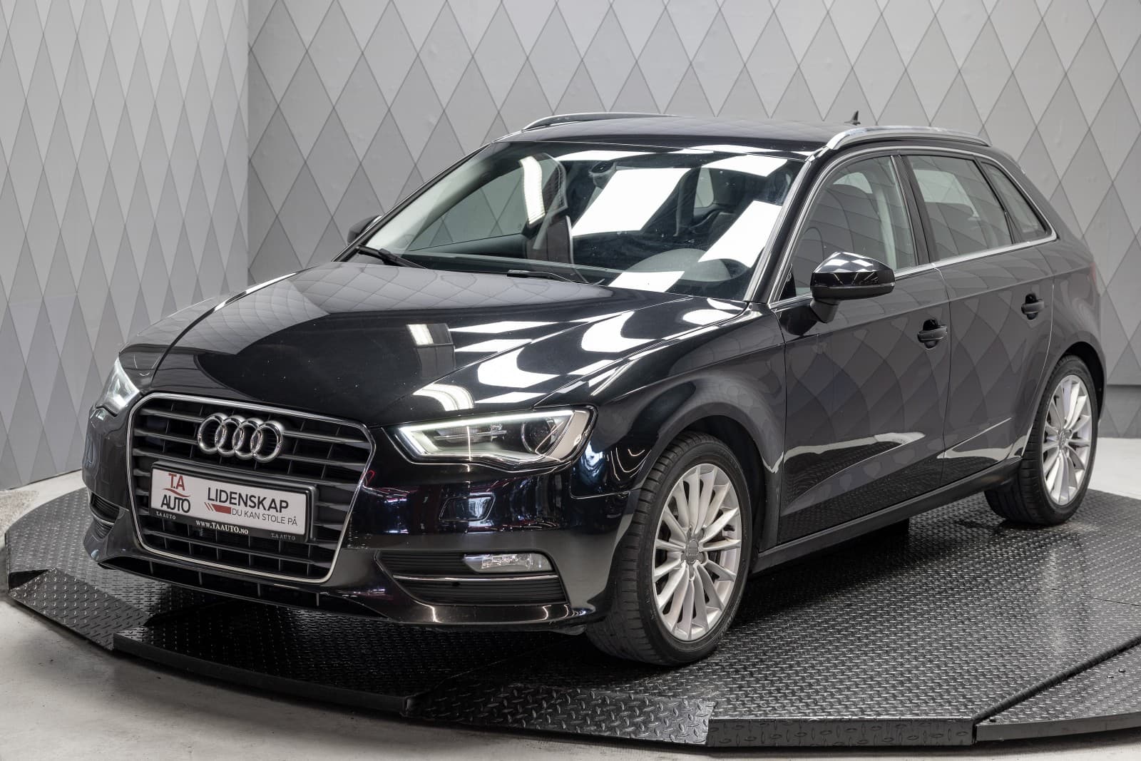 Audi A3 - bilde 2