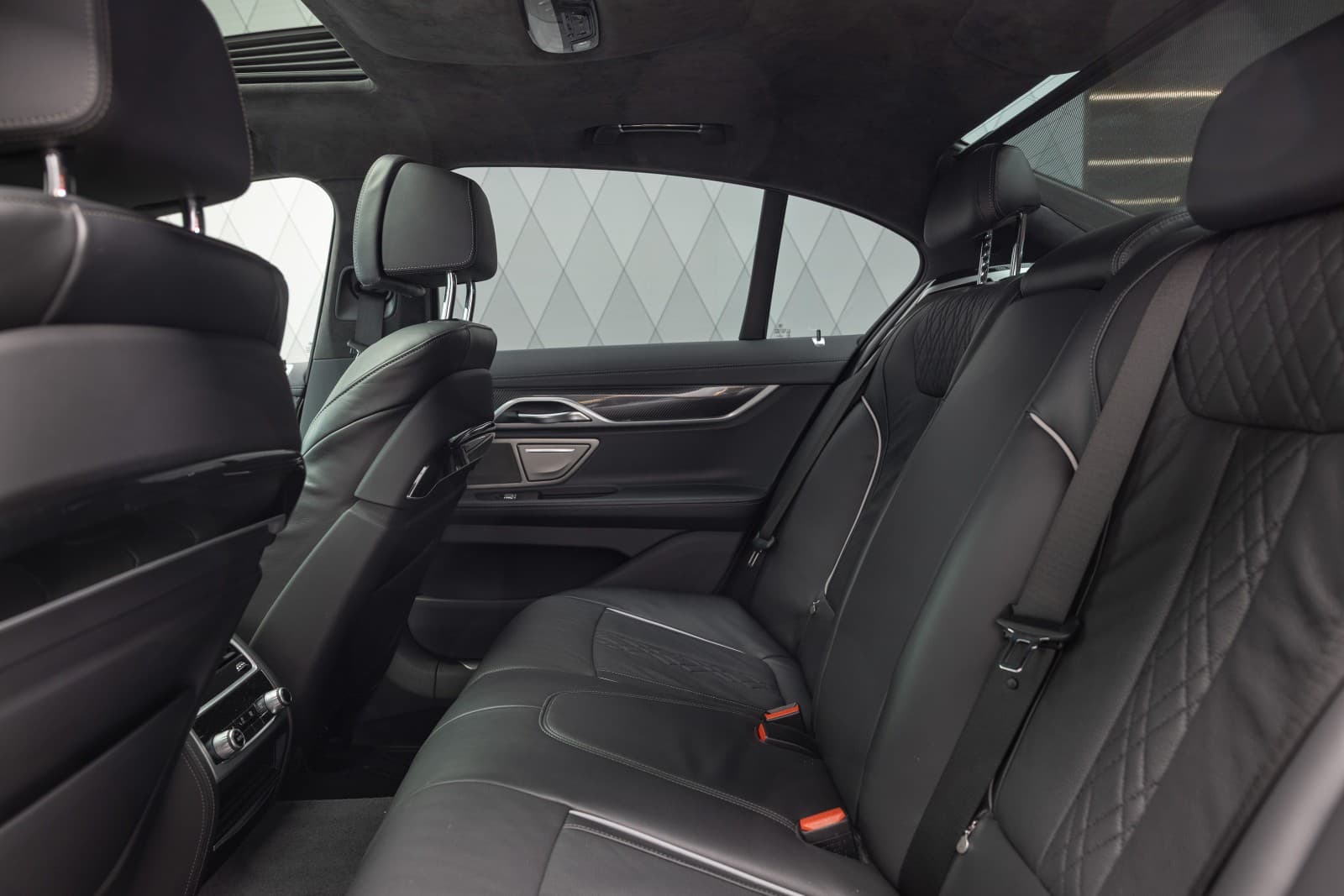 BMW 7-serie - bilde 36