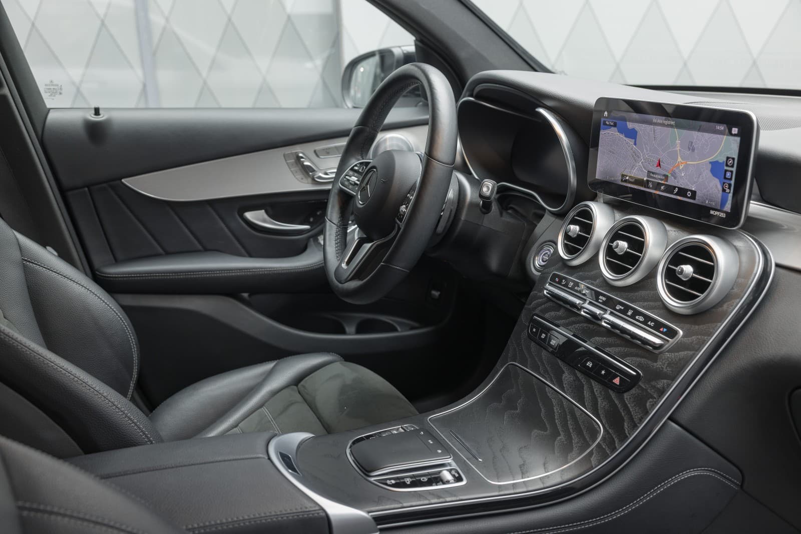 Mercedes-Benz GLC - bilde 32