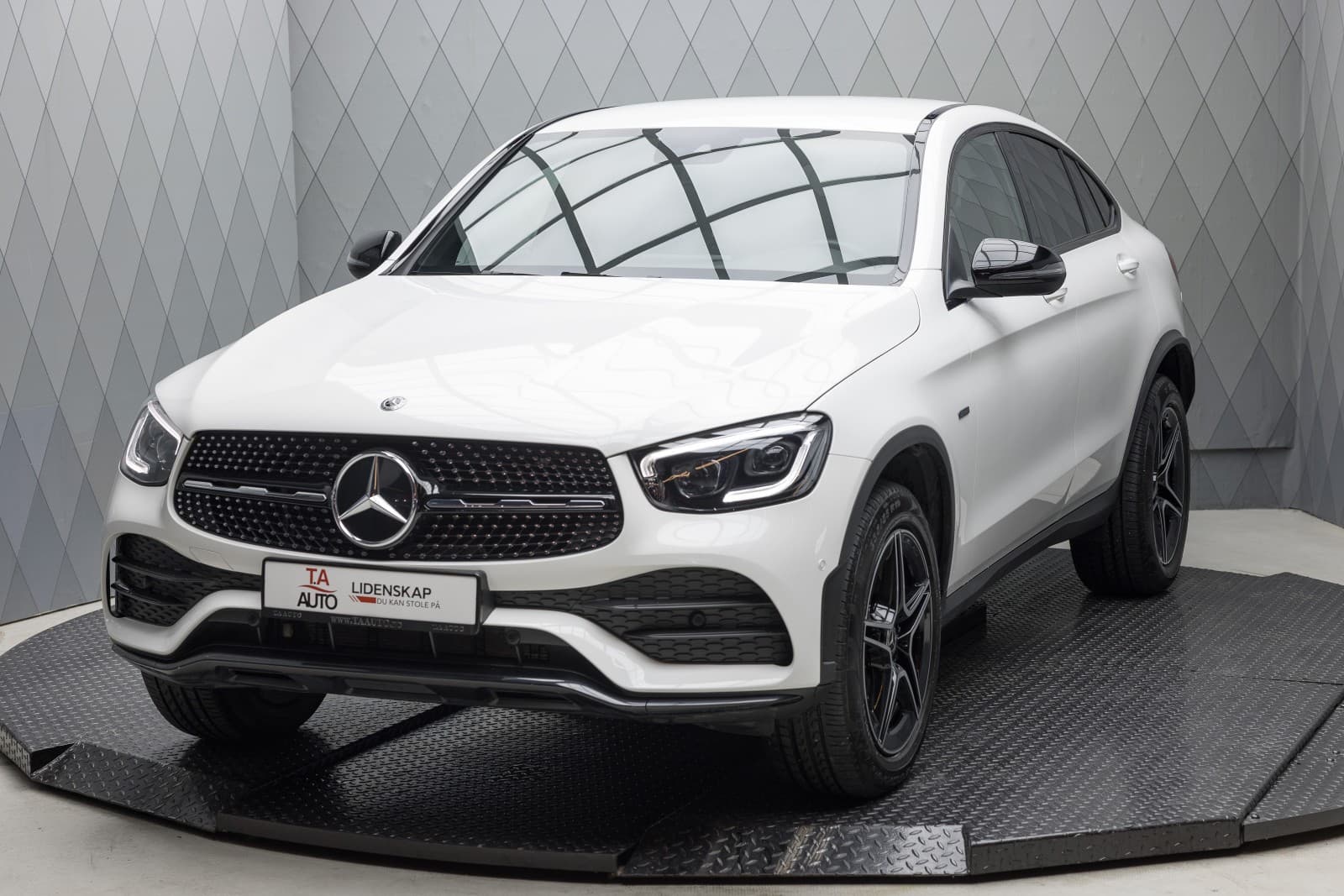 Mercedes-Benz GLC - bilde 3