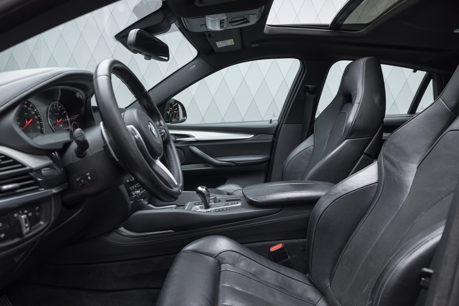 BMW X6 M - bilde 17