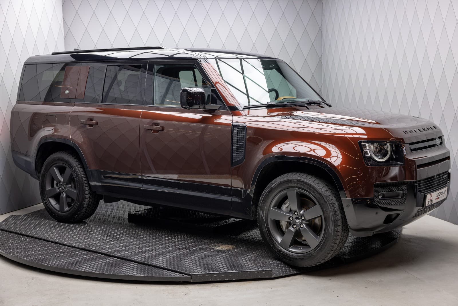 Land Rover Defender - bilde 3