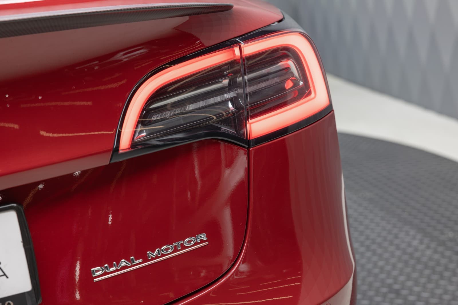 Tesla Model 3 - bilde 9