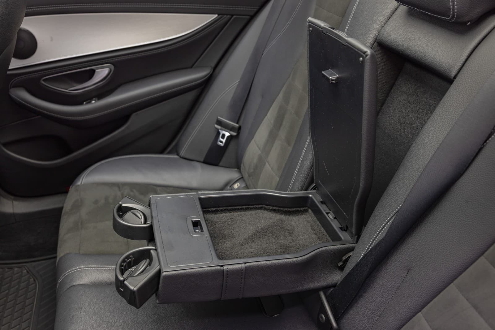 Mercedes-Benz E-Klasse - bilde 38