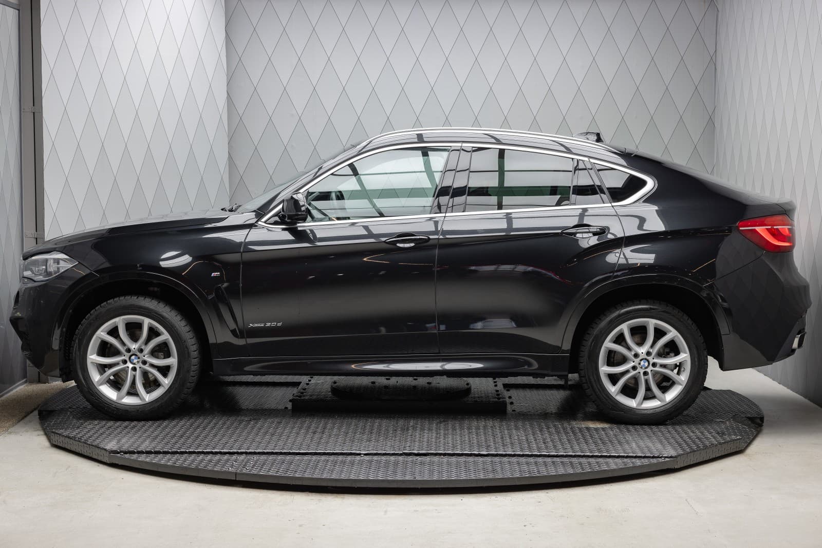 BMW X6 - bilde 7
