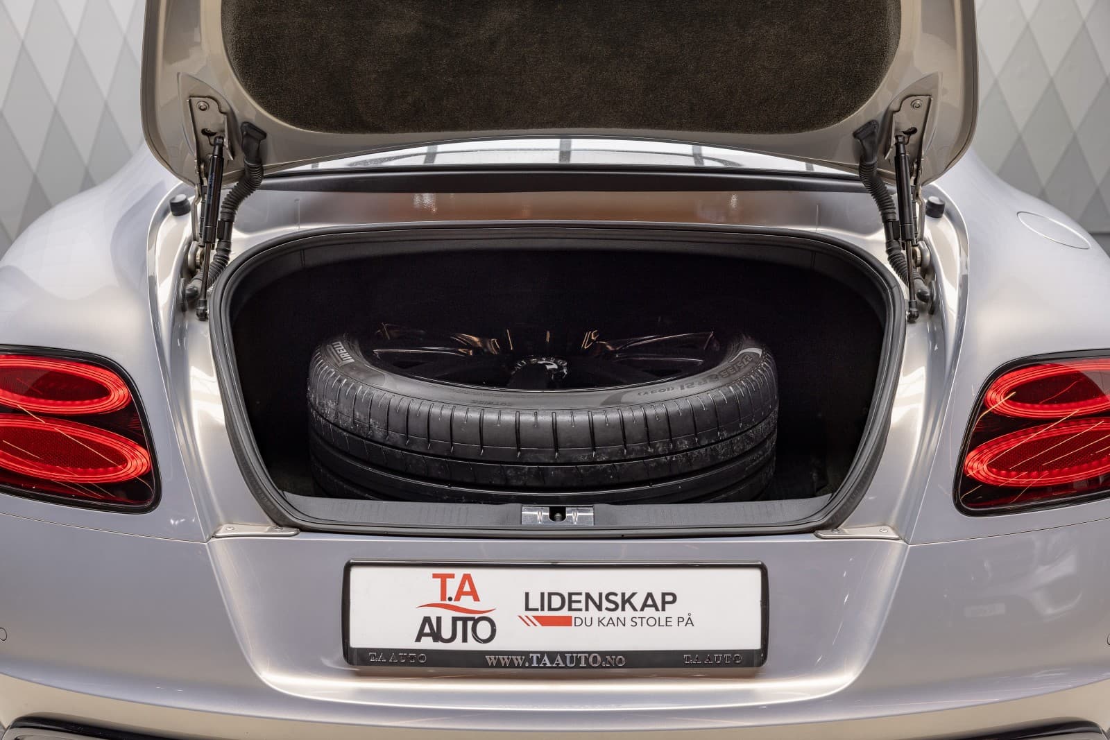 Bentley Continental - bilde 39