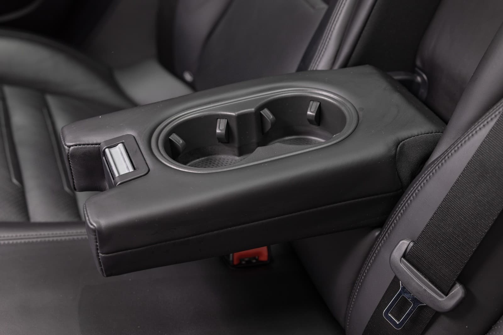 Porsche Panamera - bilde 36