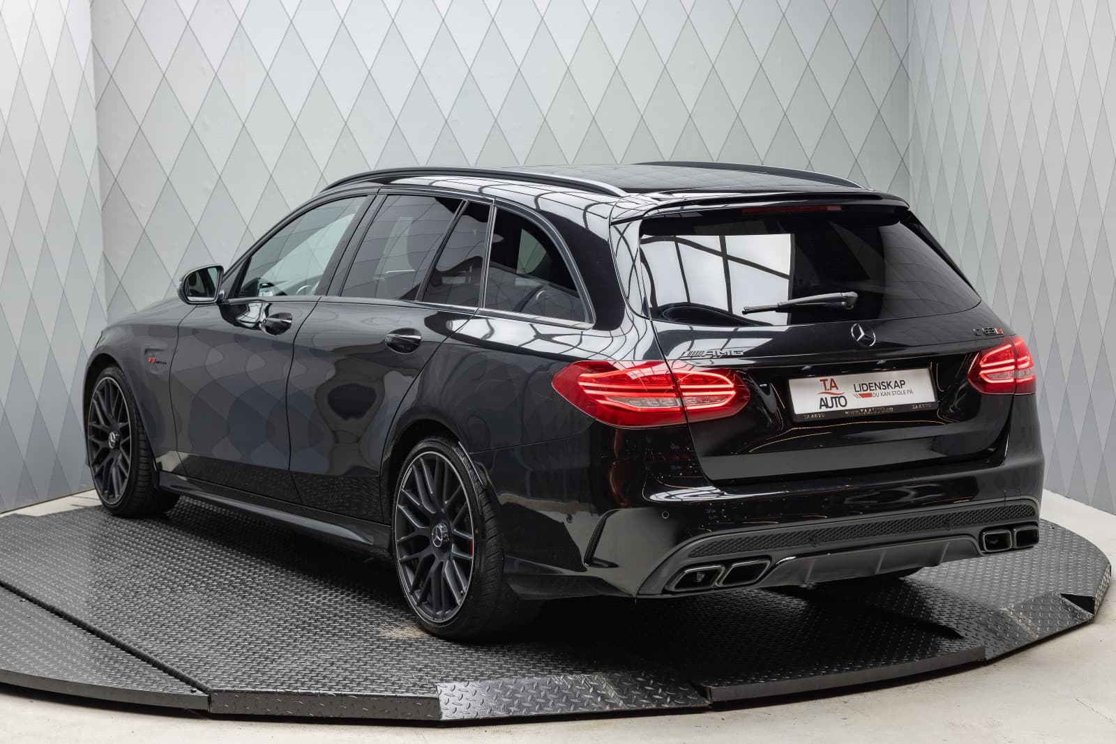 Mercedes-Benz C-Klasse