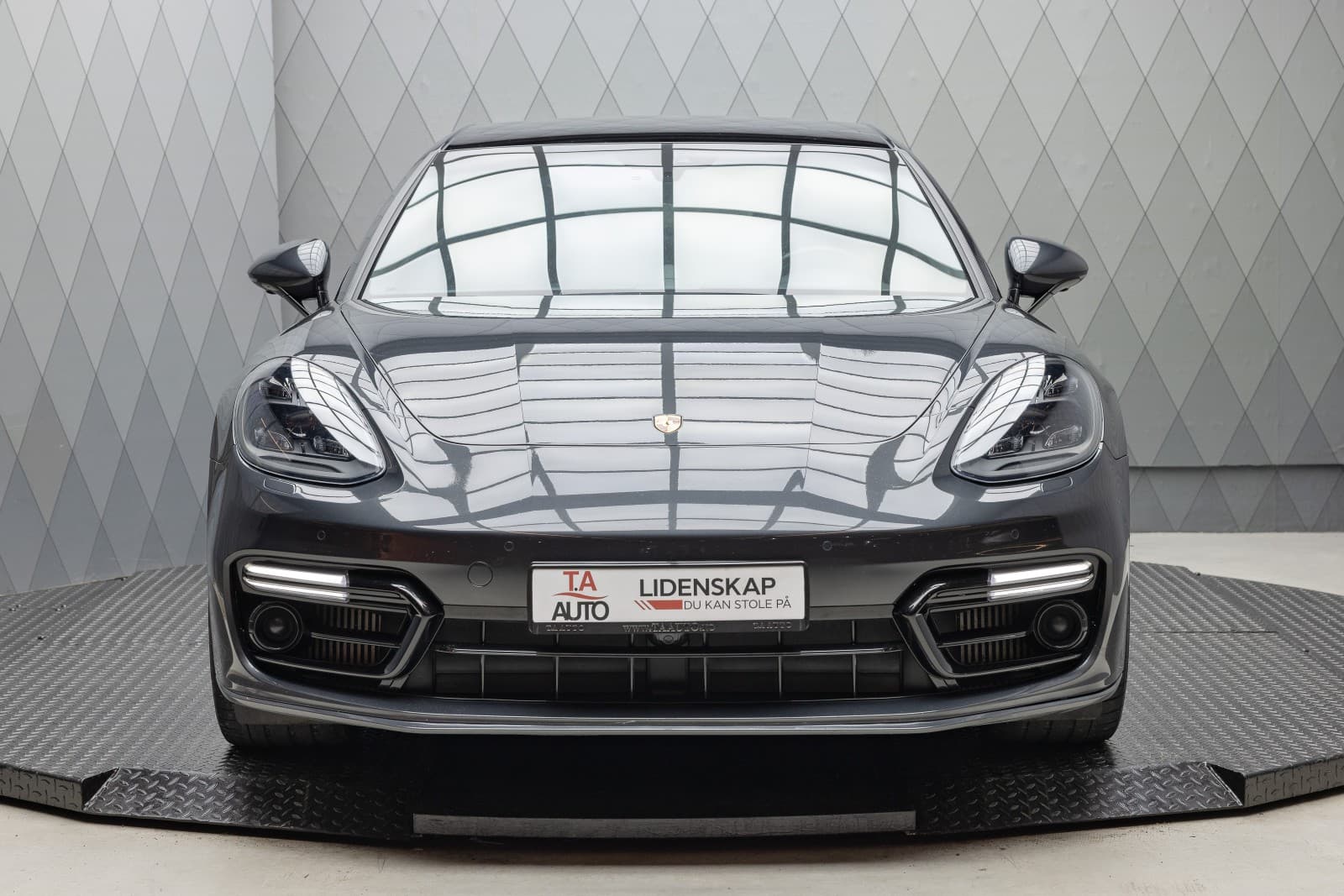 Porsche Panamera - bilde 3