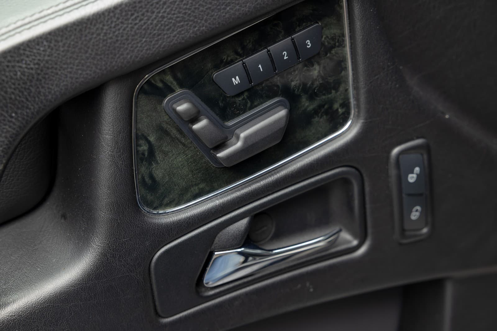 Mercedes-Benz Geländewagen - bilde 17