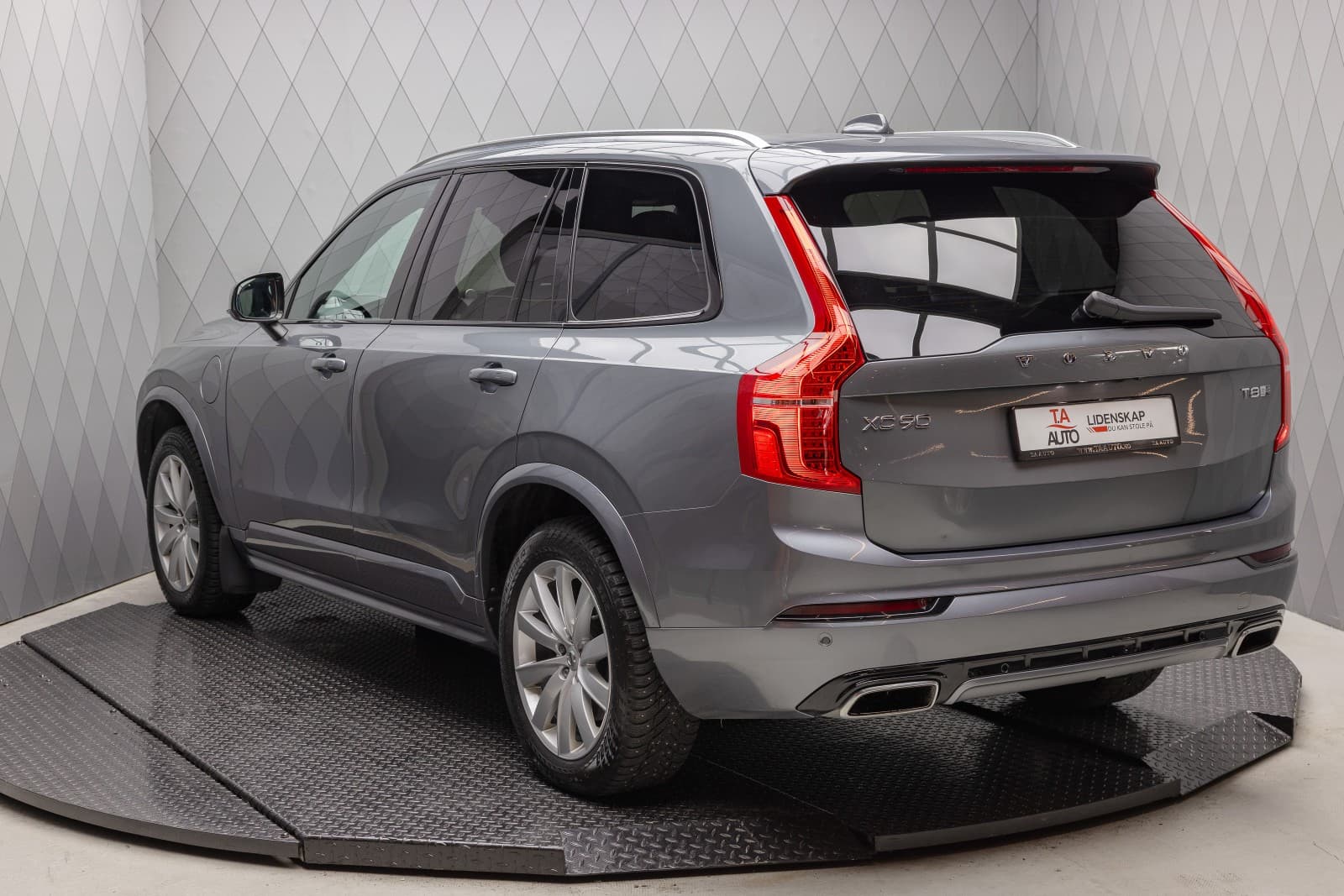 Volvo XC 90 - bilde 1