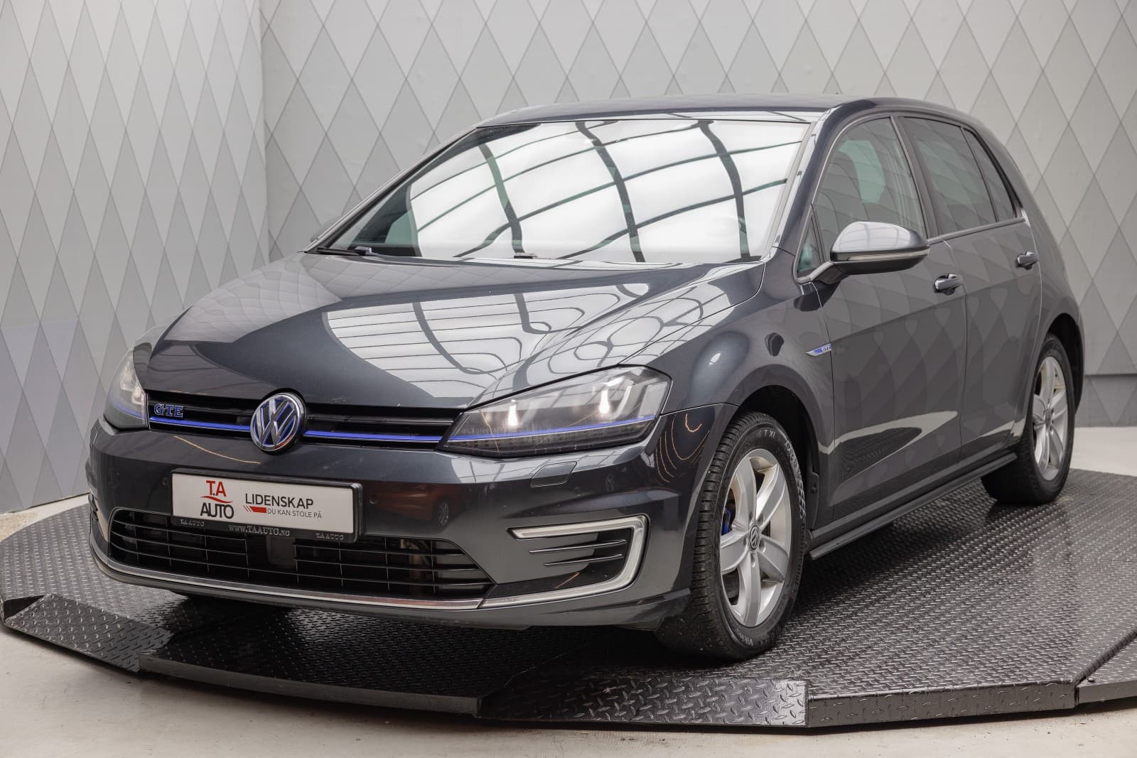 Volkswagen Golf - bilde 4