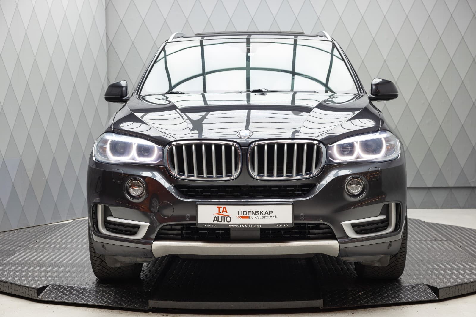 BMW X5 - bilde 3