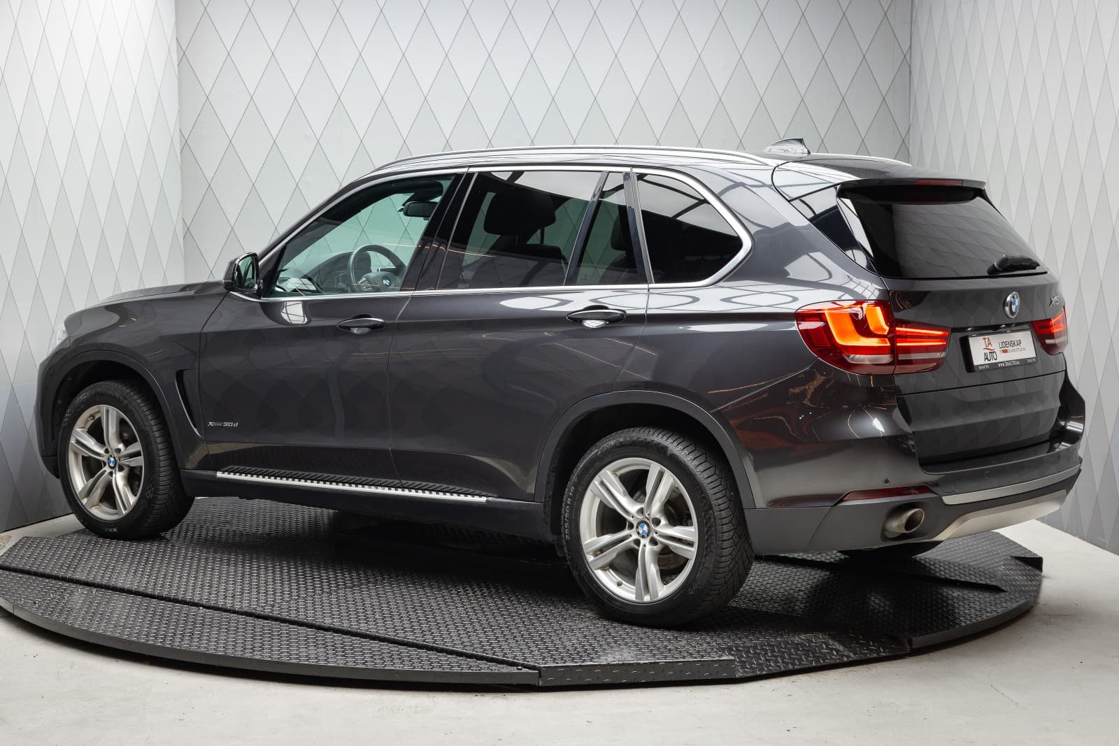 BMW X5 - bilde 5