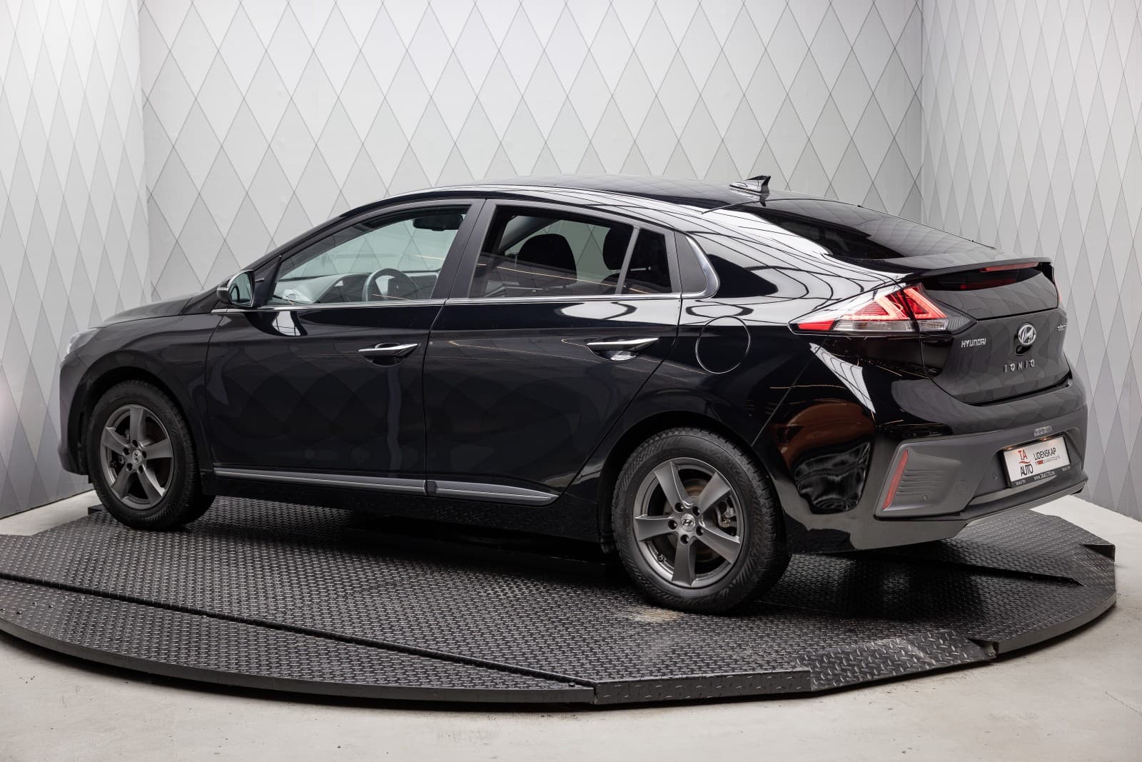 Hyundai Ioniq - bilde 6