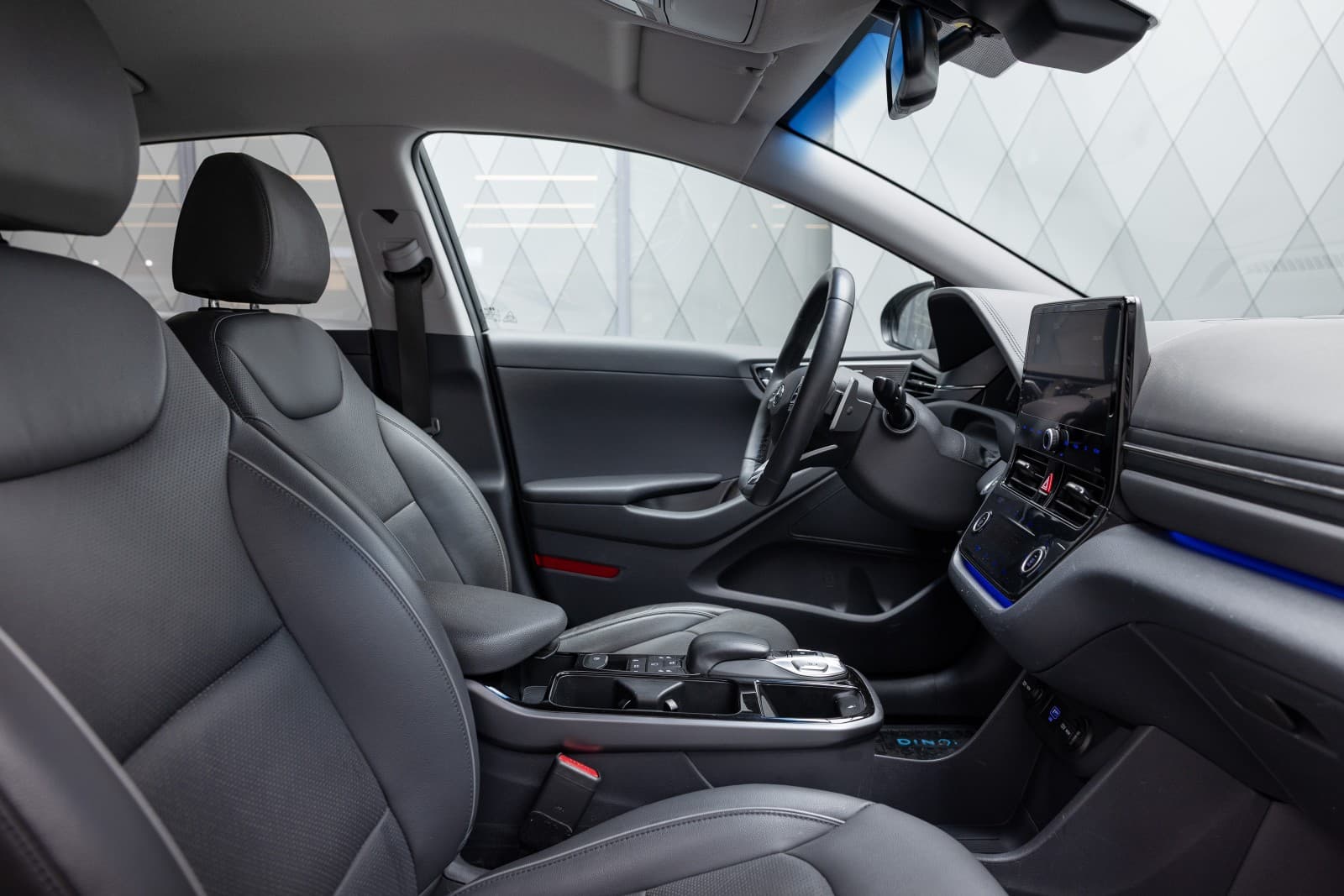 Hyundai Ioniq - bilde 25